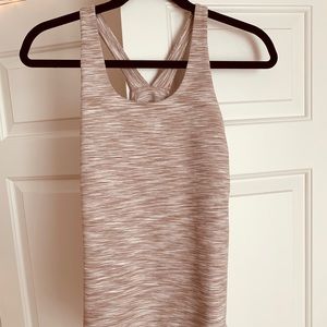 ($45) OUTDOOR VOICES STRATA SILVERSTONE TANK (M)